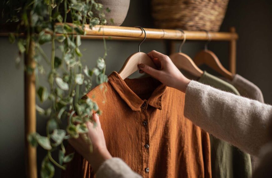Tipps, wie man ein nachhaltigerer Modekonsument wird